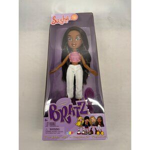 Bratz Sasha Doll figure comes with shoes clothing and brush